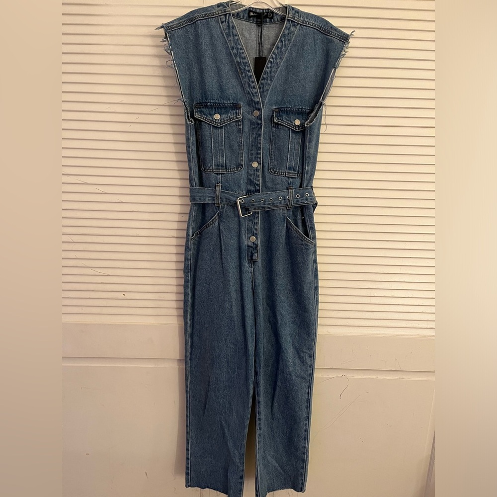 Blank NYC Blue Sleeveless V-neck Midi Dress
